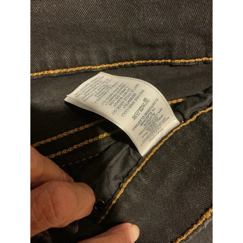 True Religion hem stitching