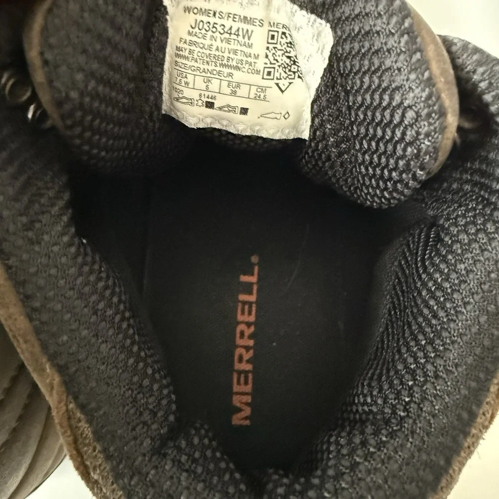 Merrell good preowned