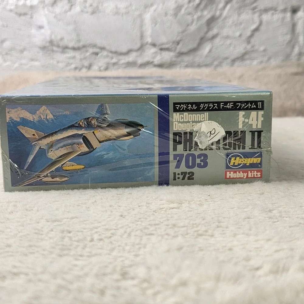 Hasegawa Hobby Kits assemble iconic