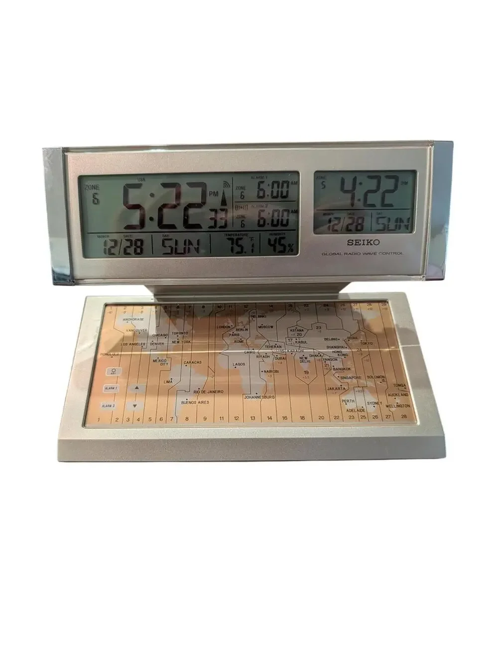 Vtg Seiko World Travel Atomic Clock QHR019SLH Touch Map
