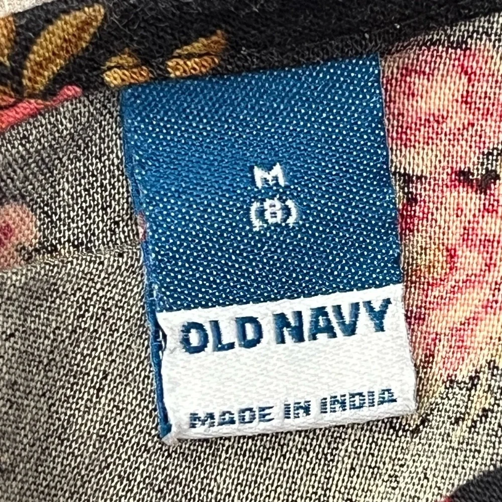 Old Navy romantic charm