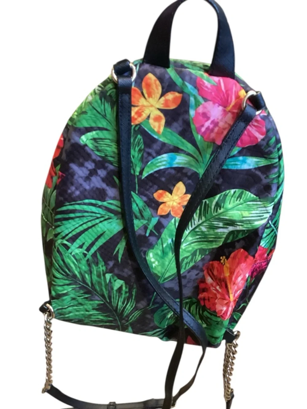 Victorias Secret large compartment
