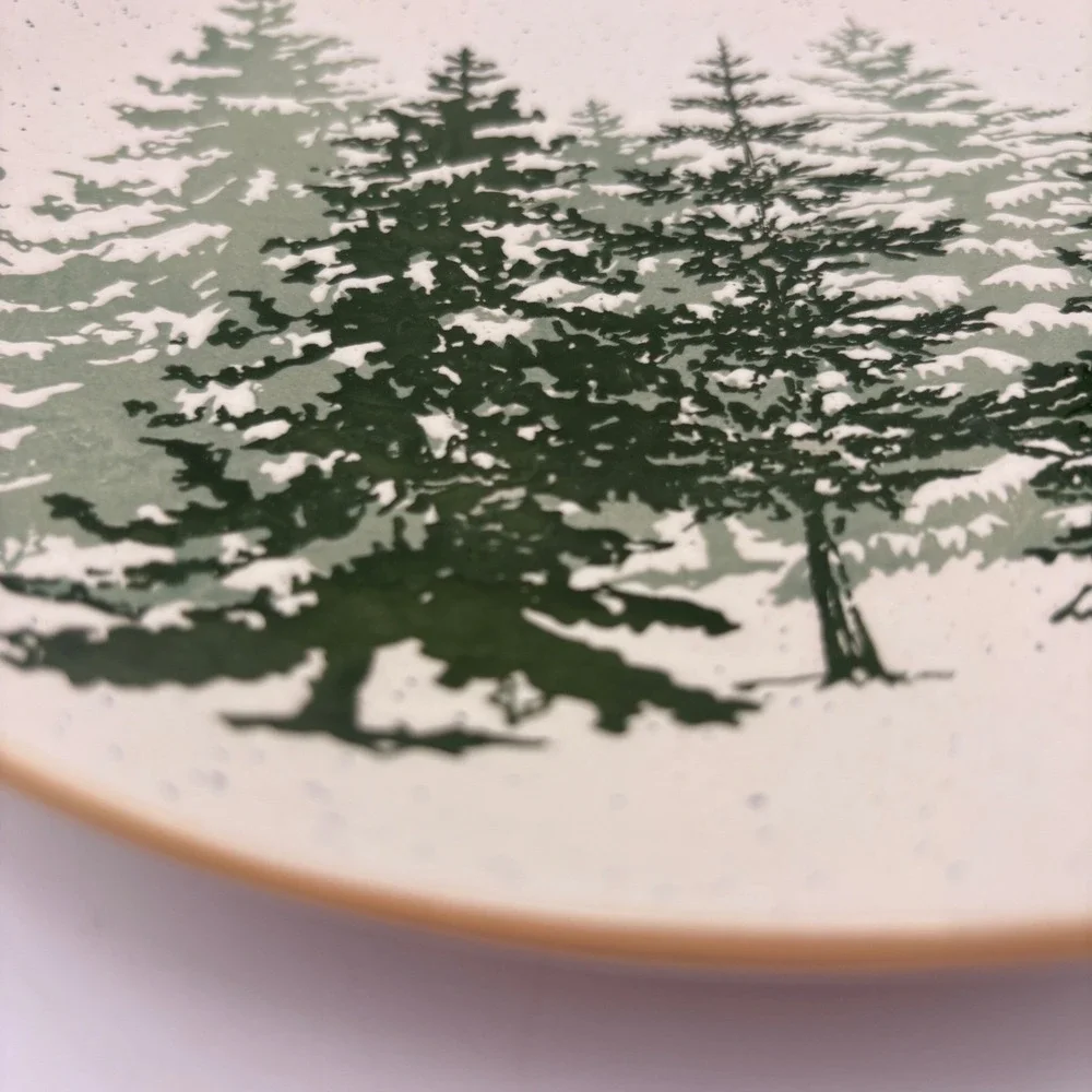 The Unbranded Brand set two