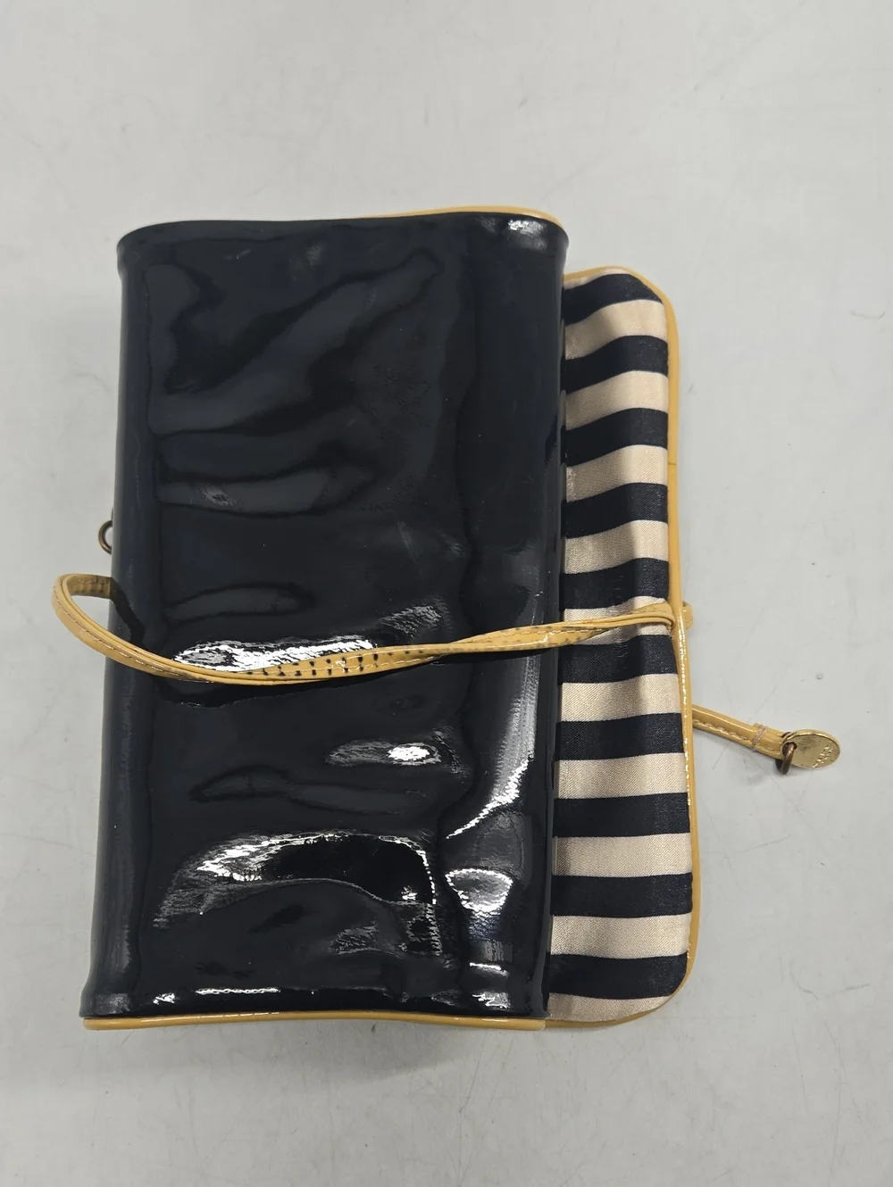 henri bendel sleek black