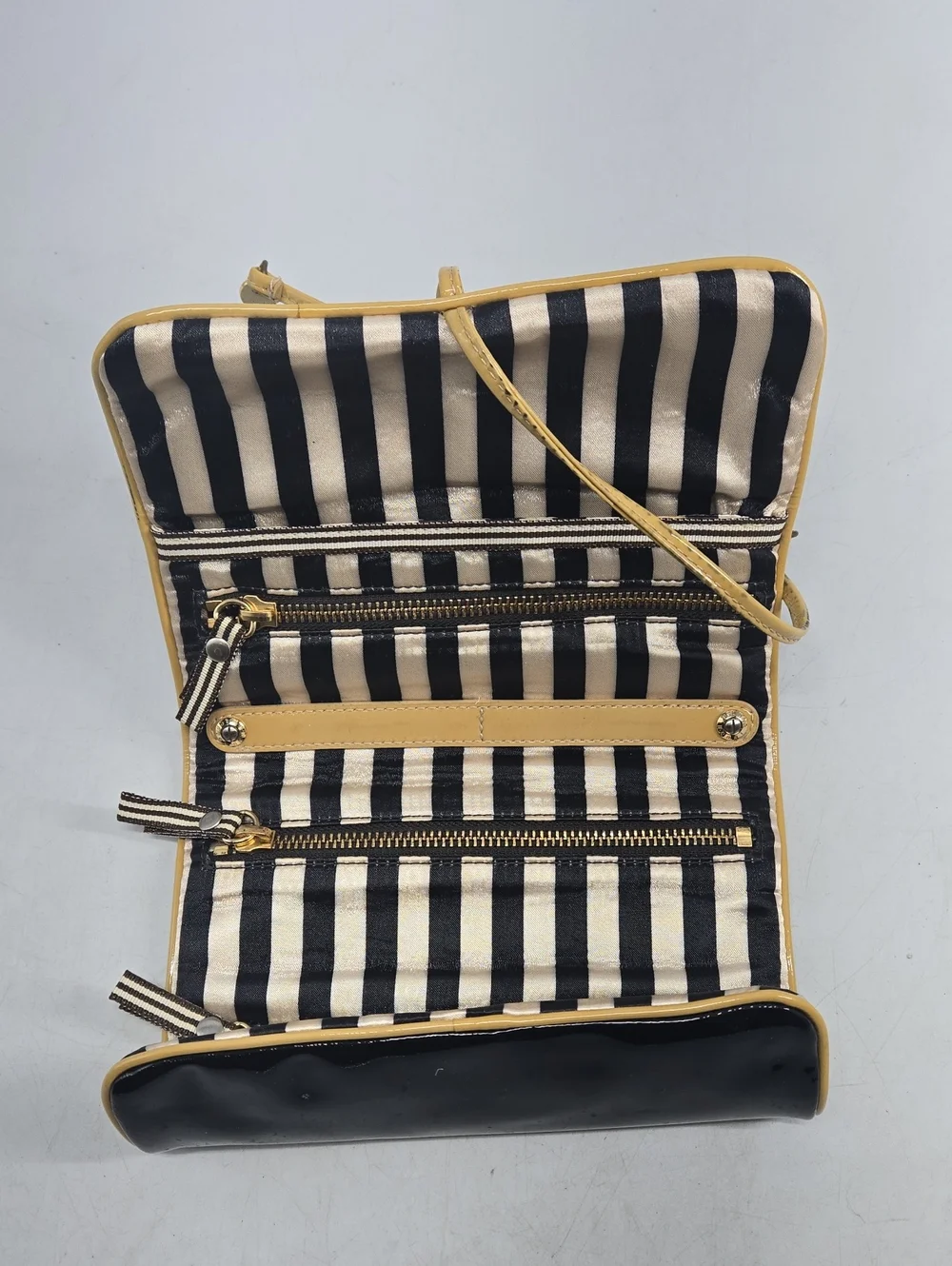 henri bendel sleek black