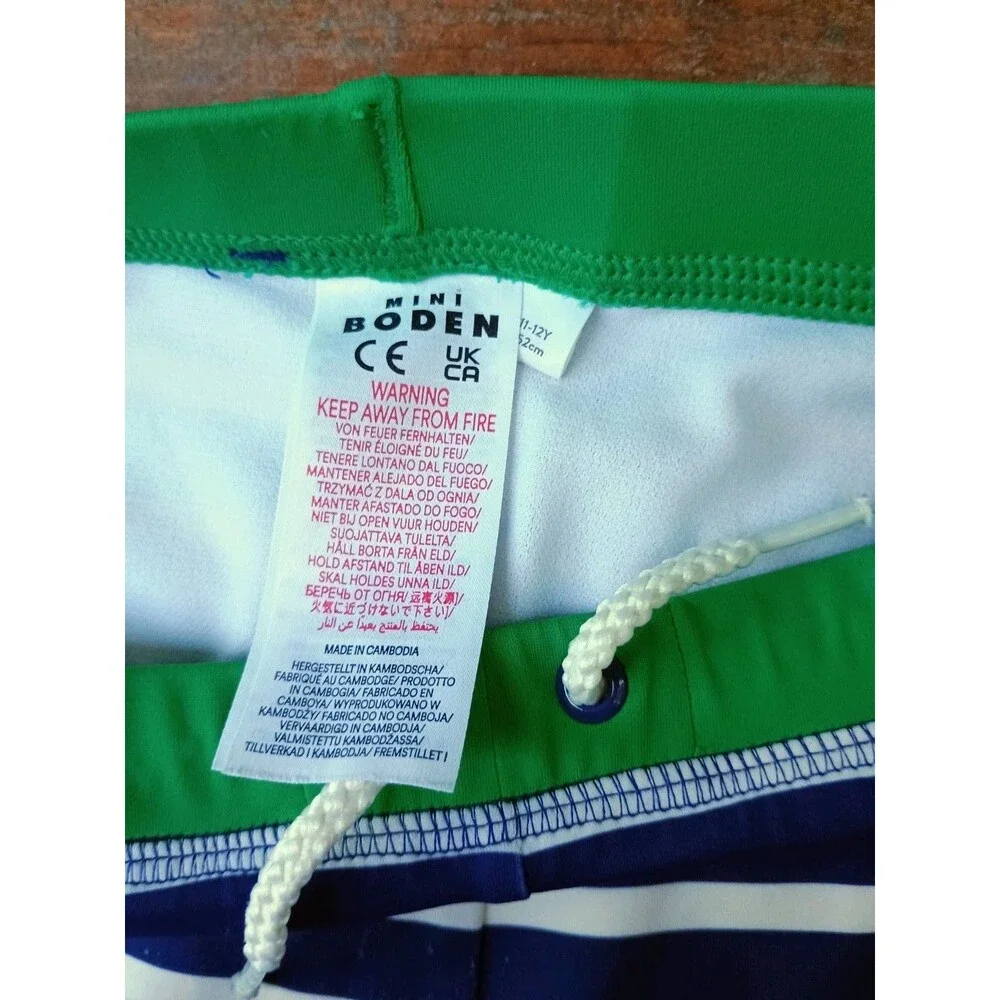 Mini Boden some light