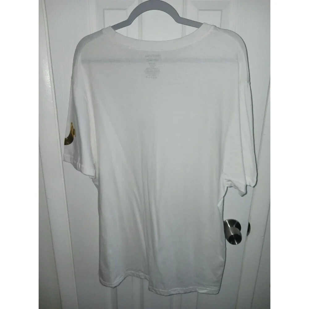 True Religion T Shirt Men's Tee Extra Large XL White with Gold‎ Logo Crew Neck *