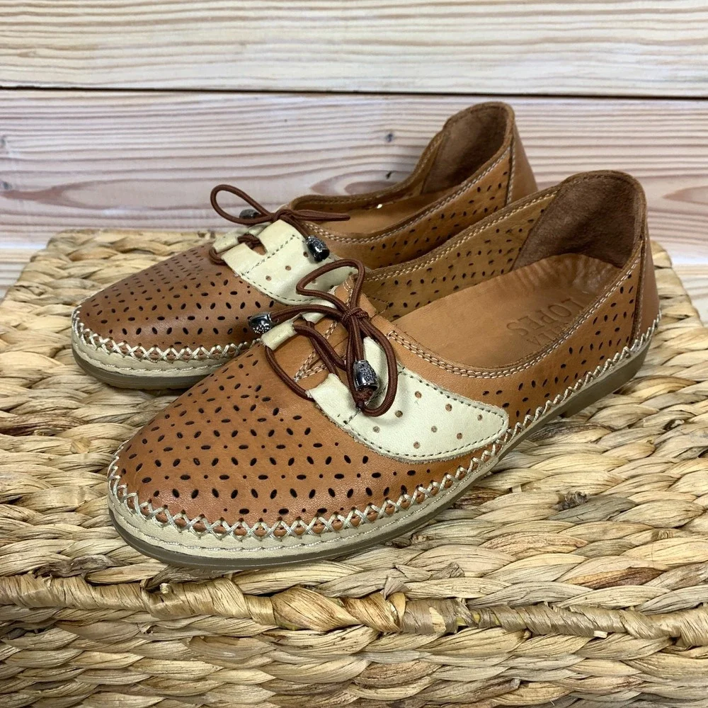 Rossella Lopes‎ Italian Shoes Womens 36 Perforated Leather Loafers Thick Stitch