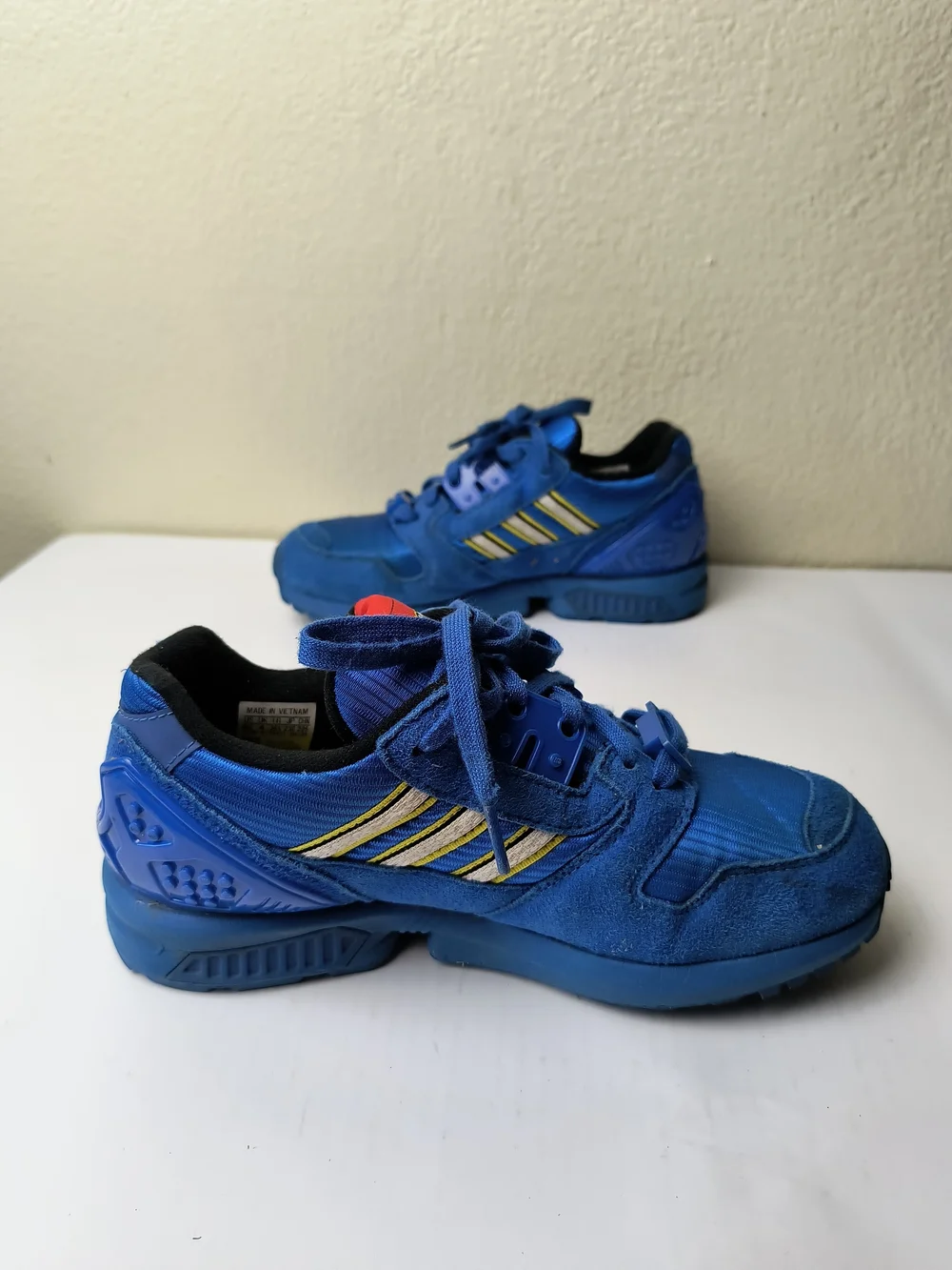 Adidas ZX 8000 Lego vibrant blue