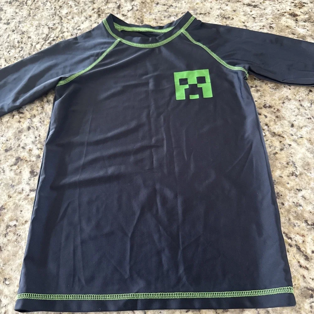 Minecraft Creeper Rash Guard Boys‎ Short Sleeve Swim Shirt Medium 4240