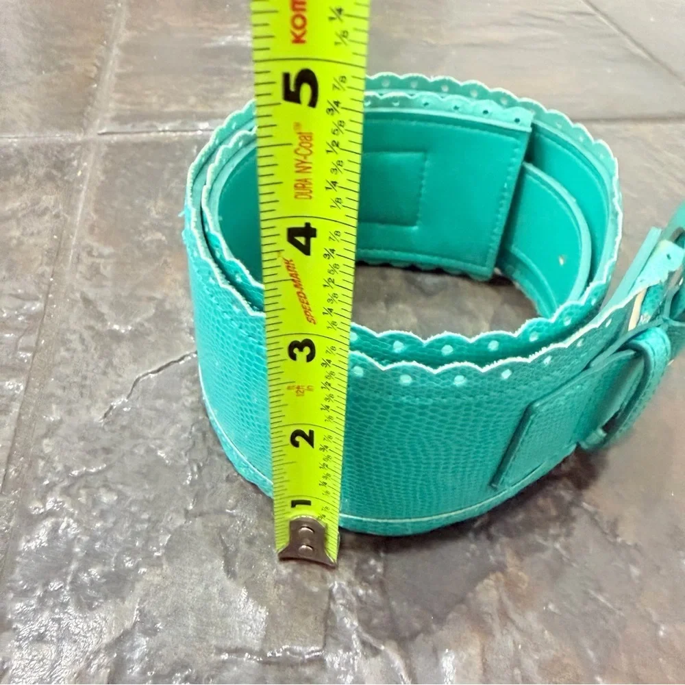 N/A turquoise textured