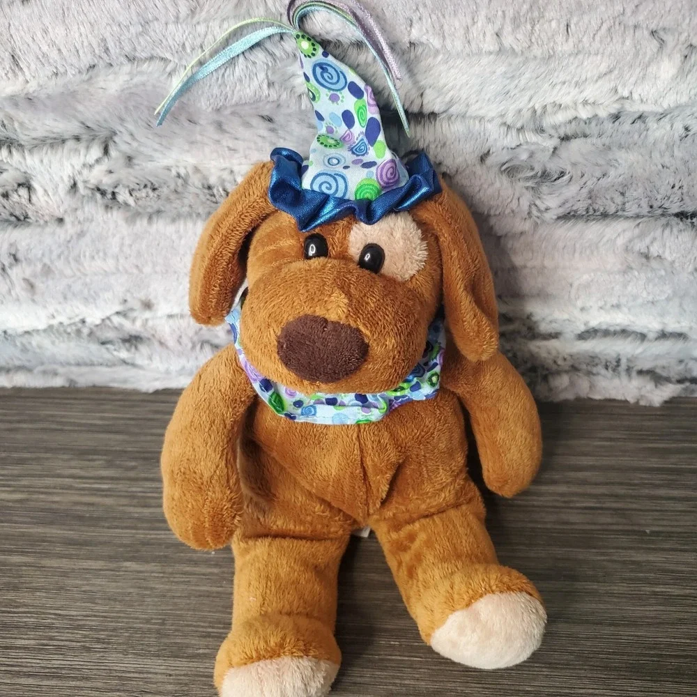 Toys R Us Animal Alley Happy Birthday Dog Gift MUSICAL Plush Stuffed Puppy w/Hat