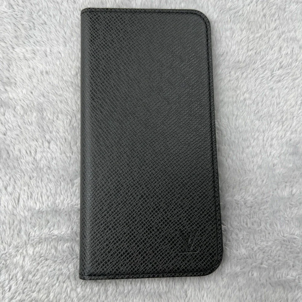 Louis‎ Vuitton Taiga Ardoise iPhone 7 plus Folio Case Black M63406 Luxury