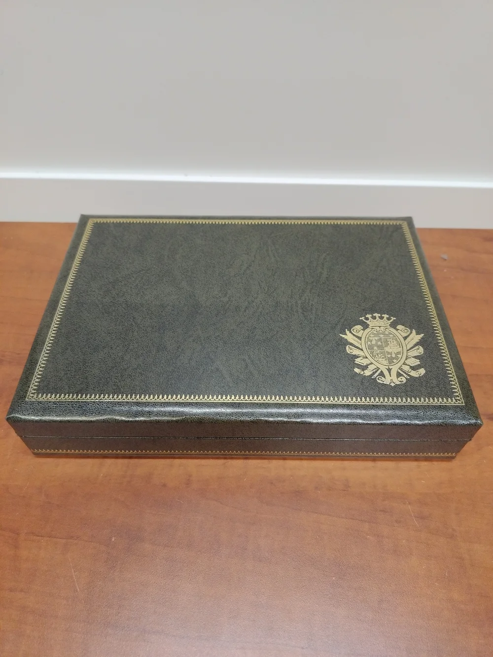 Swank men's jewelry box made in Sweden by Skandinaviska Etuifabriken 10X6.75X2