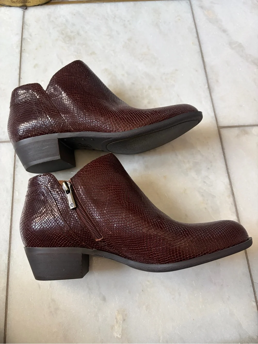 Lucky Brand polished burgundy