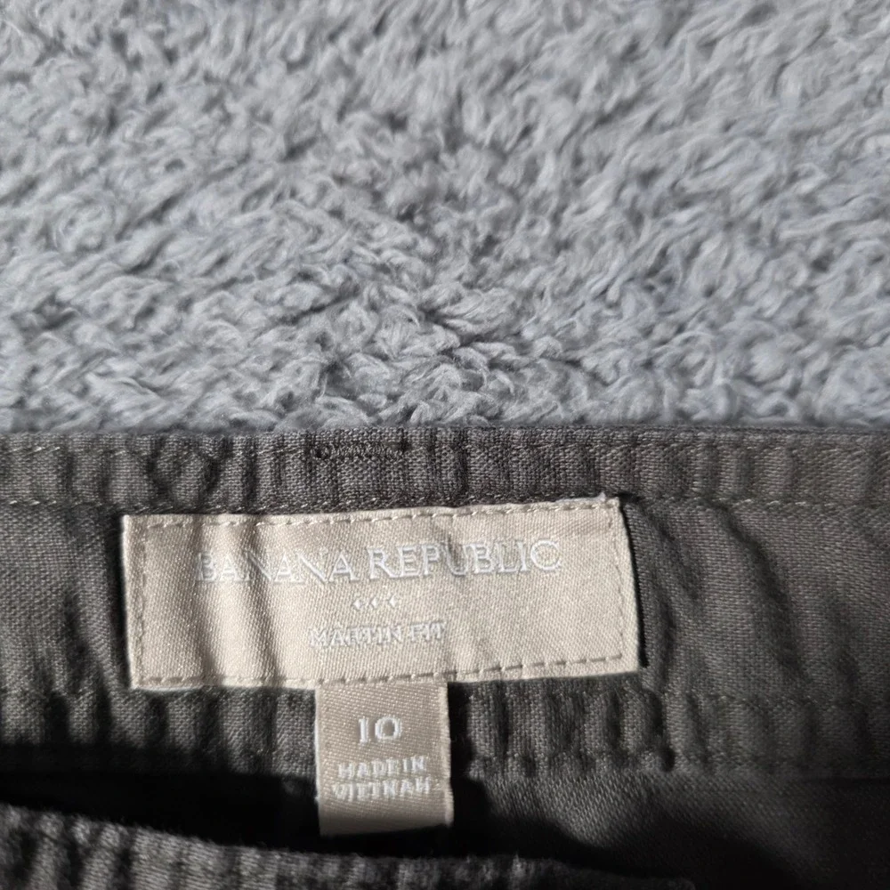 Banana Republic Womens 10 Cargo Pants Olive Green Linen Cotton Martin Fit Crop