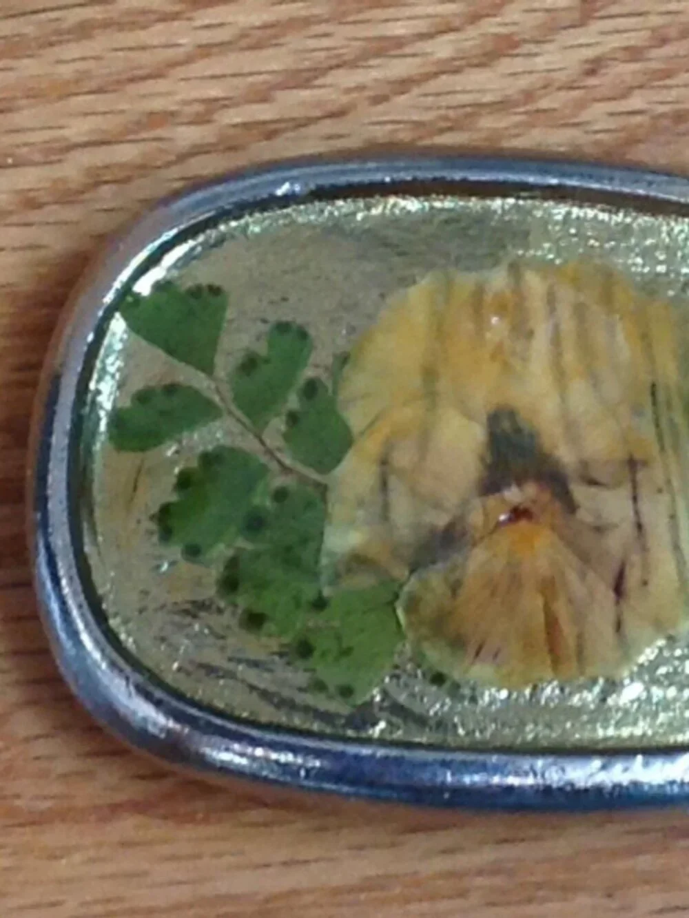 VINTAGE HEART ON PRESSED FLOWER SILVER METAL BELT BUCKLE MADE IN USA WOMENS 3