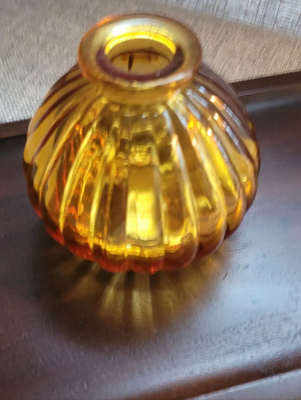 N/A decorative ribbed