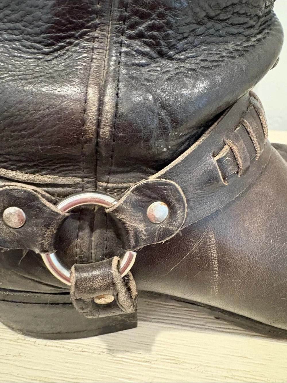 N/A black leather