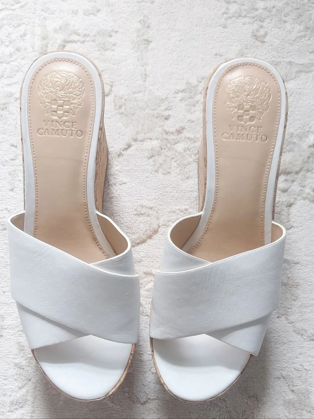 Vince Camuto classic white