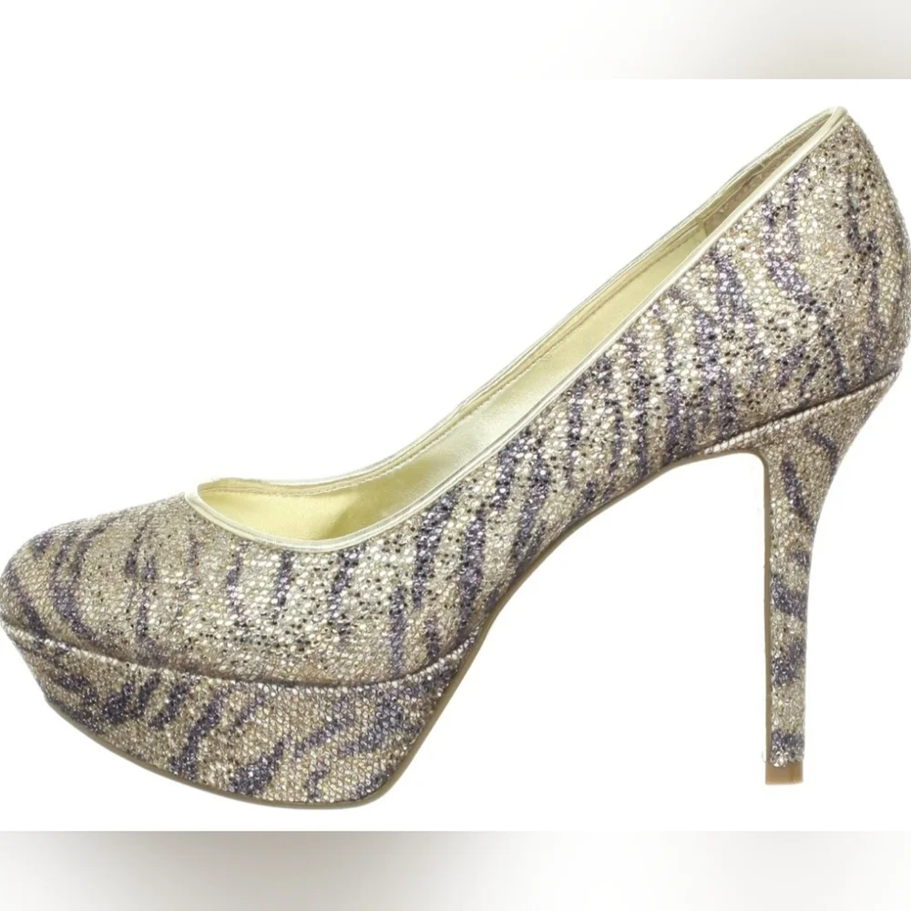 Nine West gold print