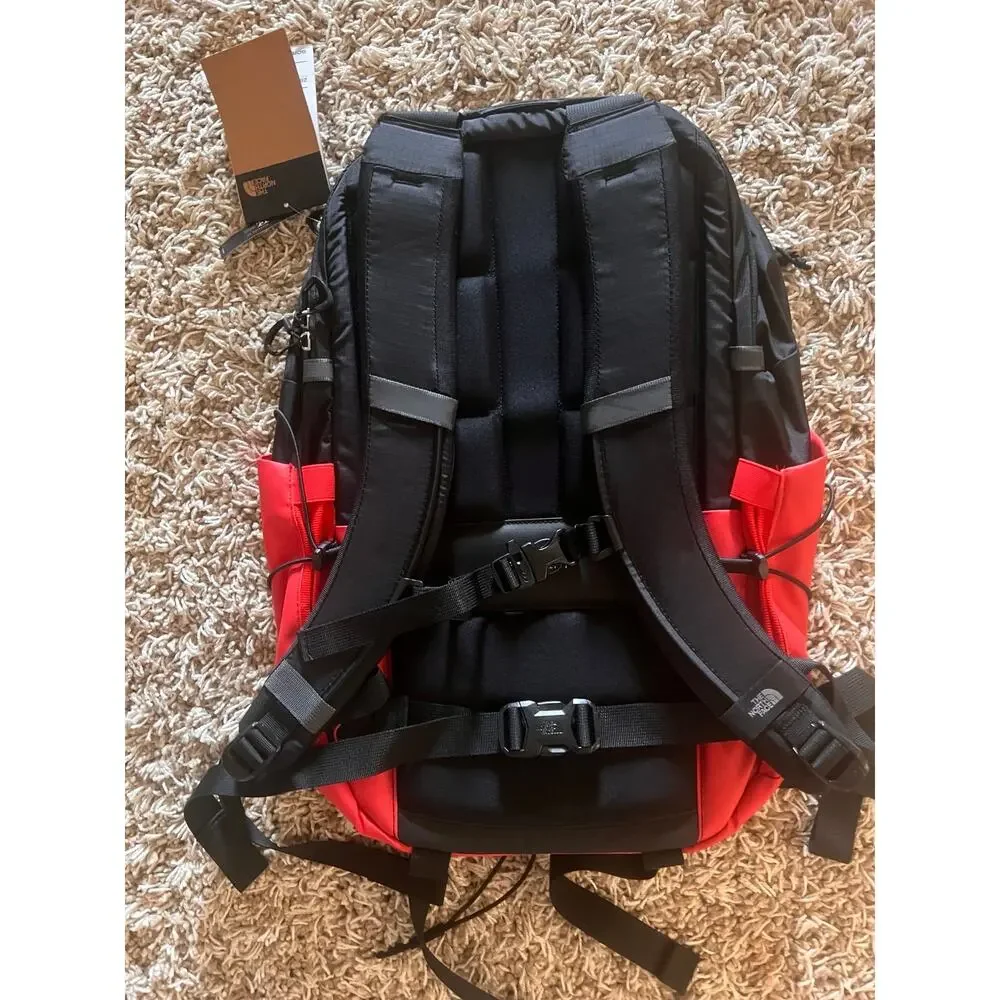 The North Face new tag