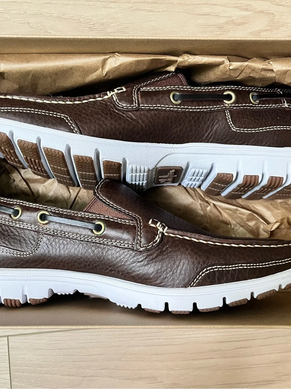 Cole Haan Air Sail Venetian II Loafers Chestnut Tumbled Leather Size 9 NIB Nike