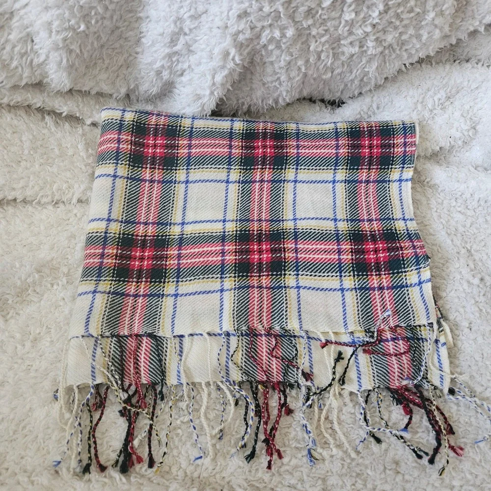 Talbots 100%‎ Wool Tartan Plaid Scarf Red Cream Green
