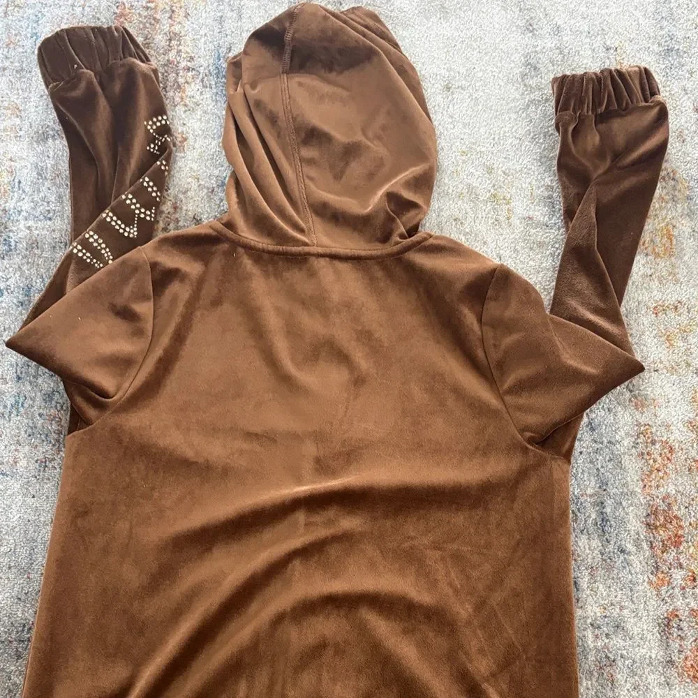 Juicy Couture chic brown