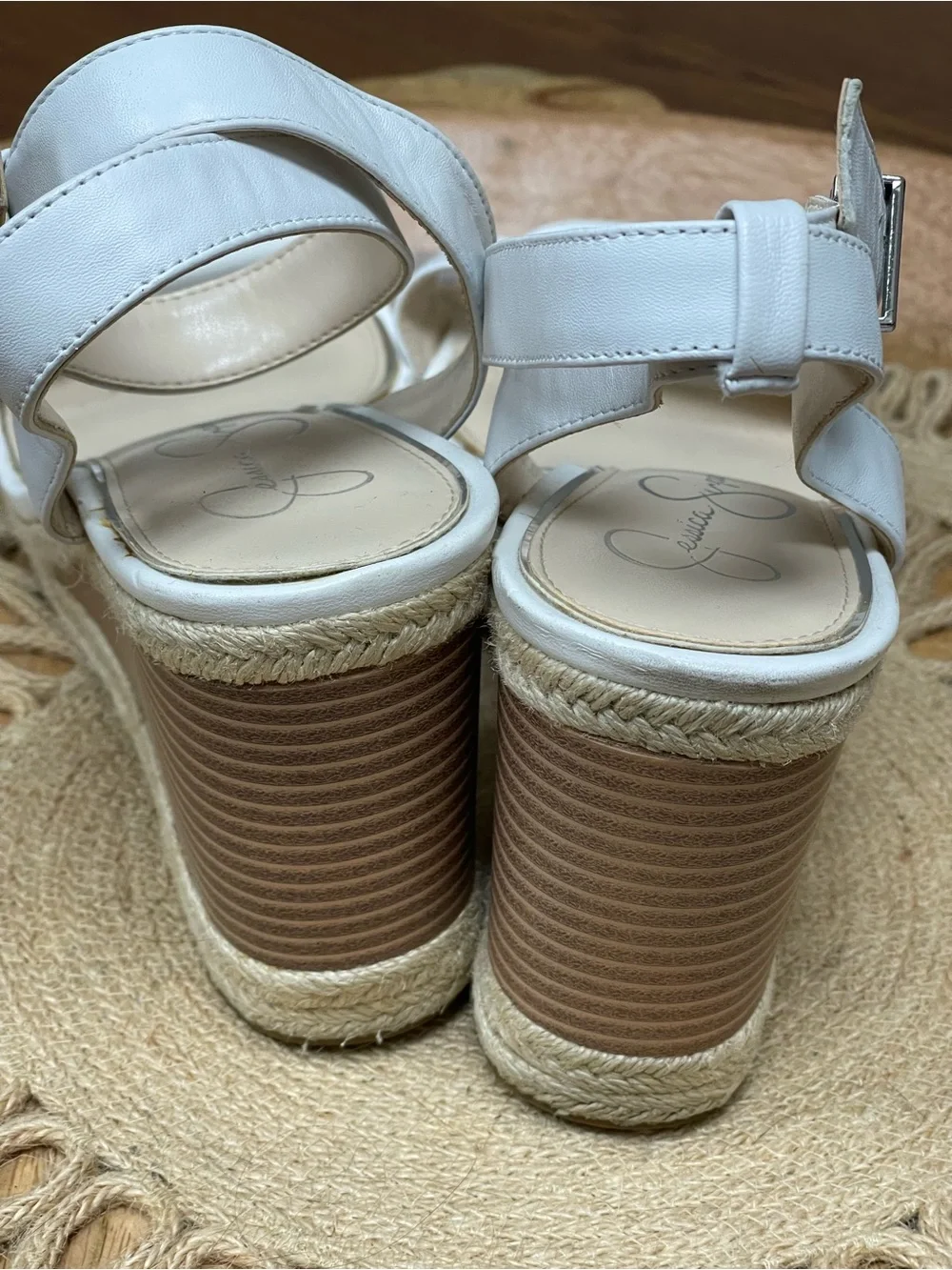 Jessica Simpson clean white