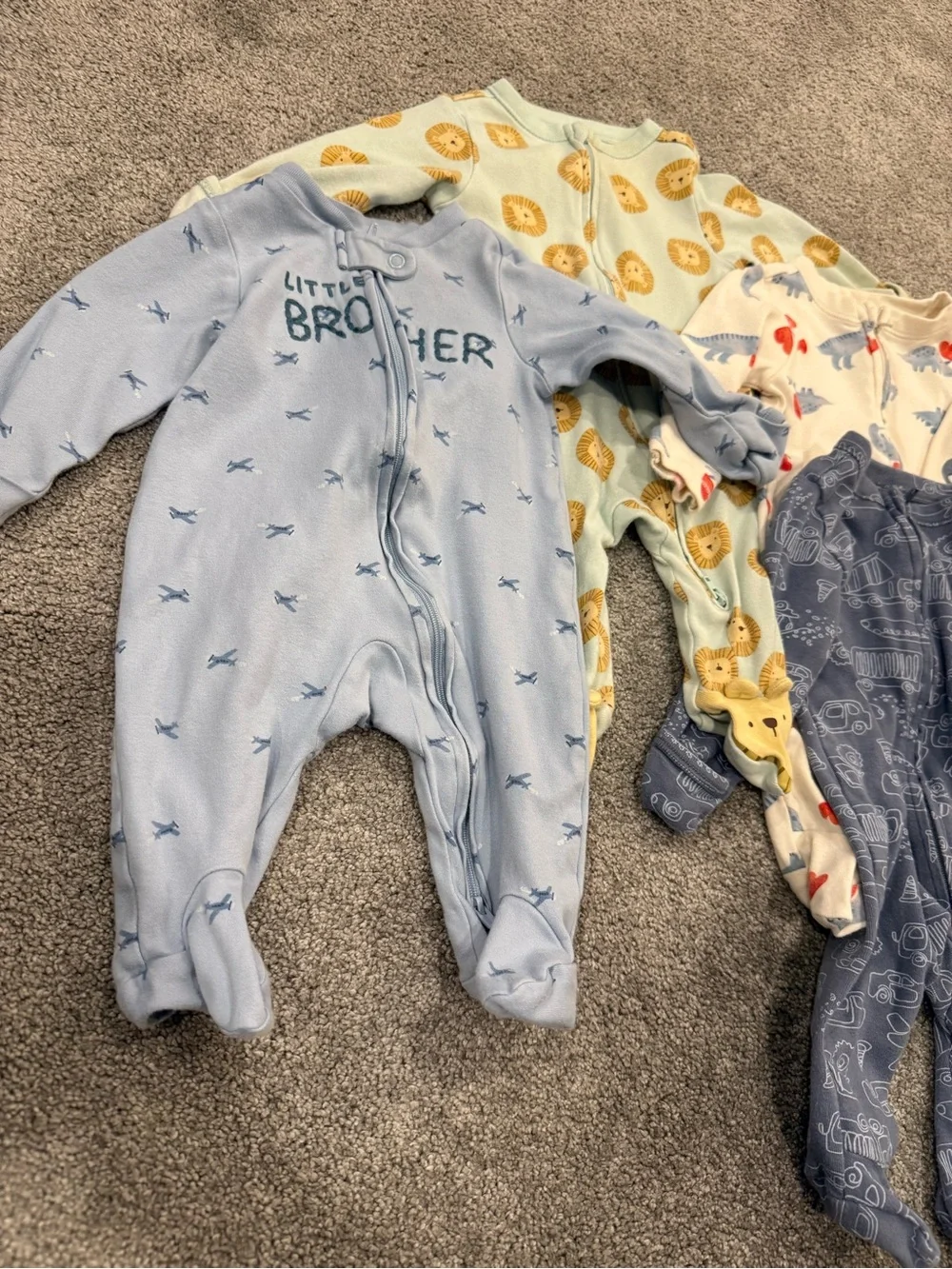 Carters set assorted