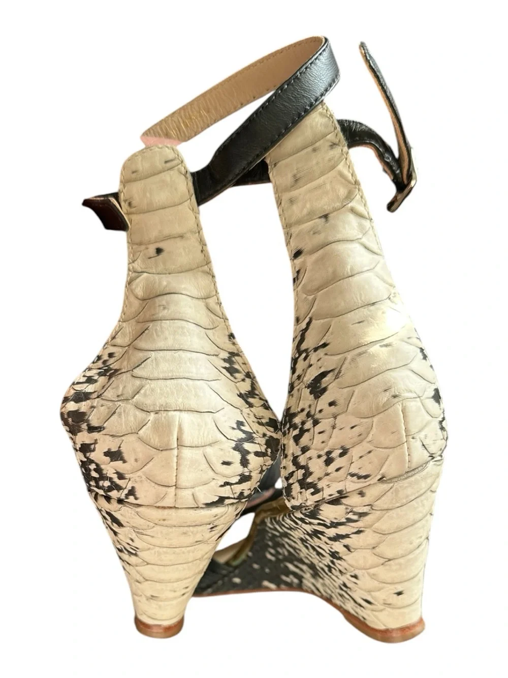 Loeffler Randall loeffler randall