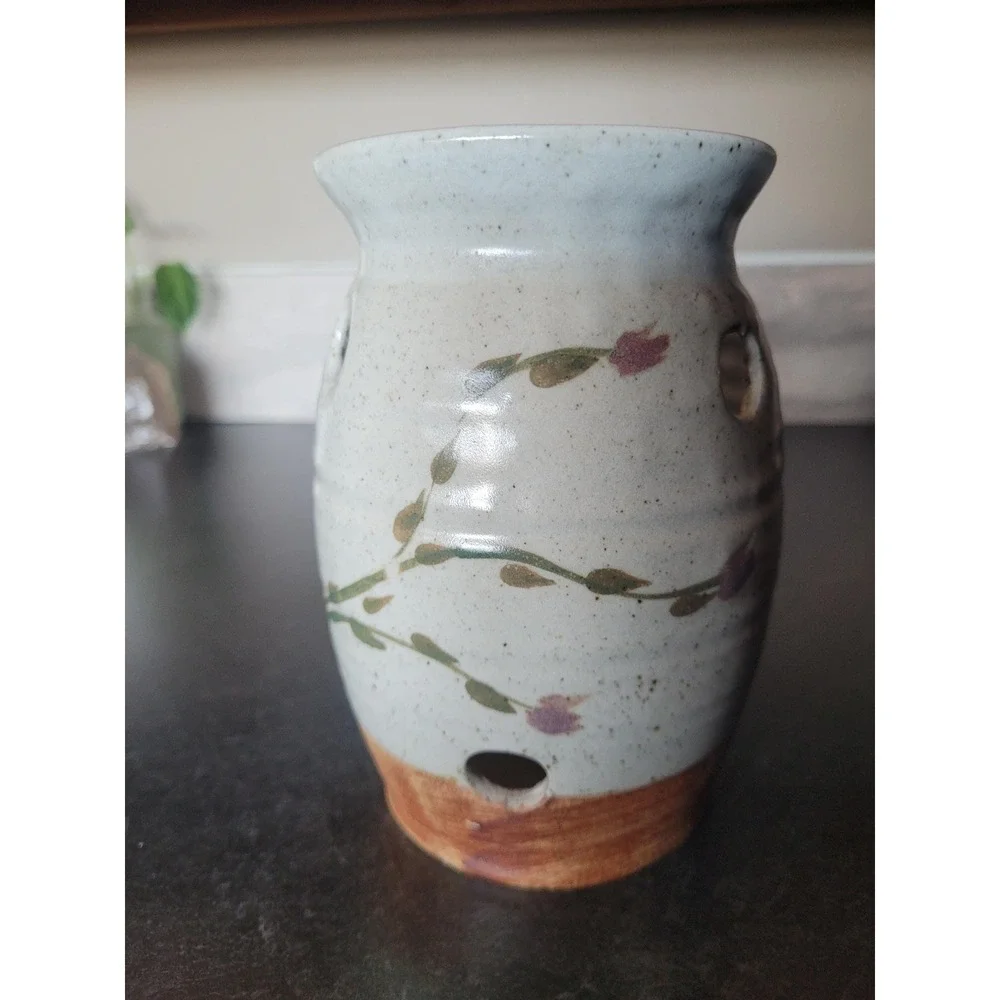 N/A charming vintage