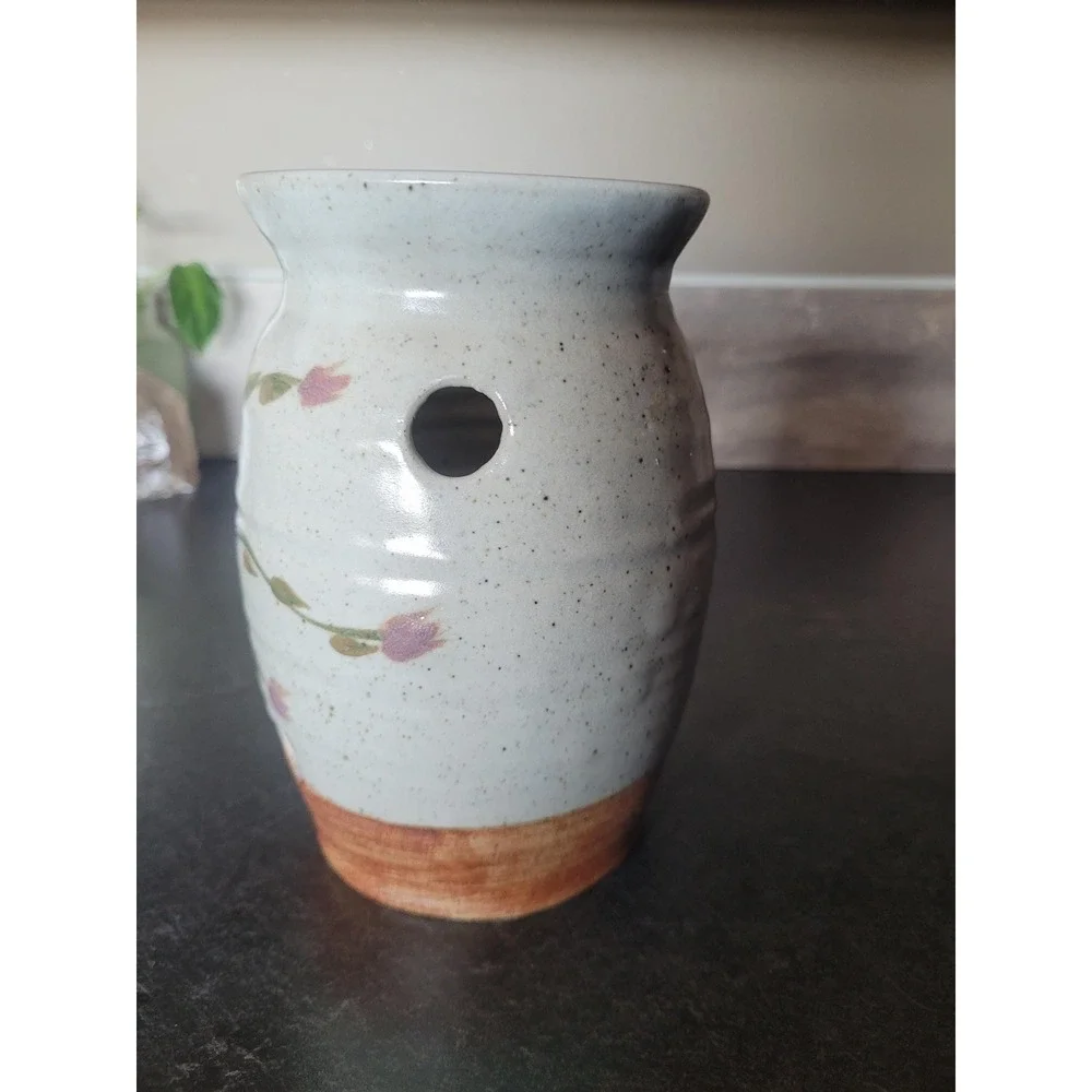 N/A charming vintage
