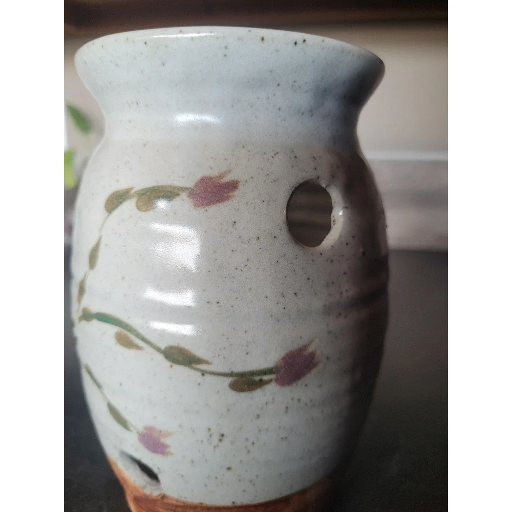 N/A charming vintage