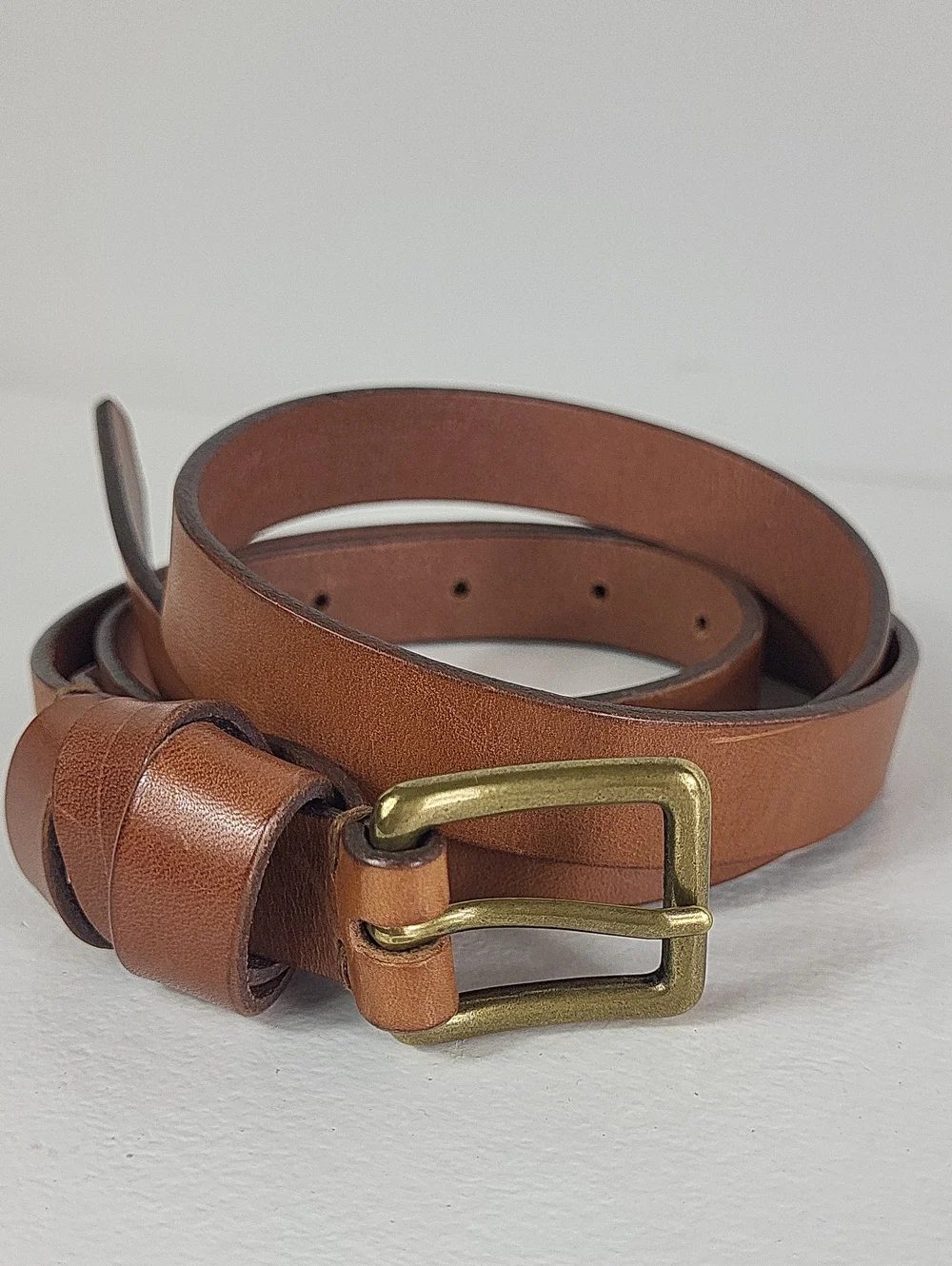 Madewell Classic Tan Leather Belt with Brass Buckle. Size M/L