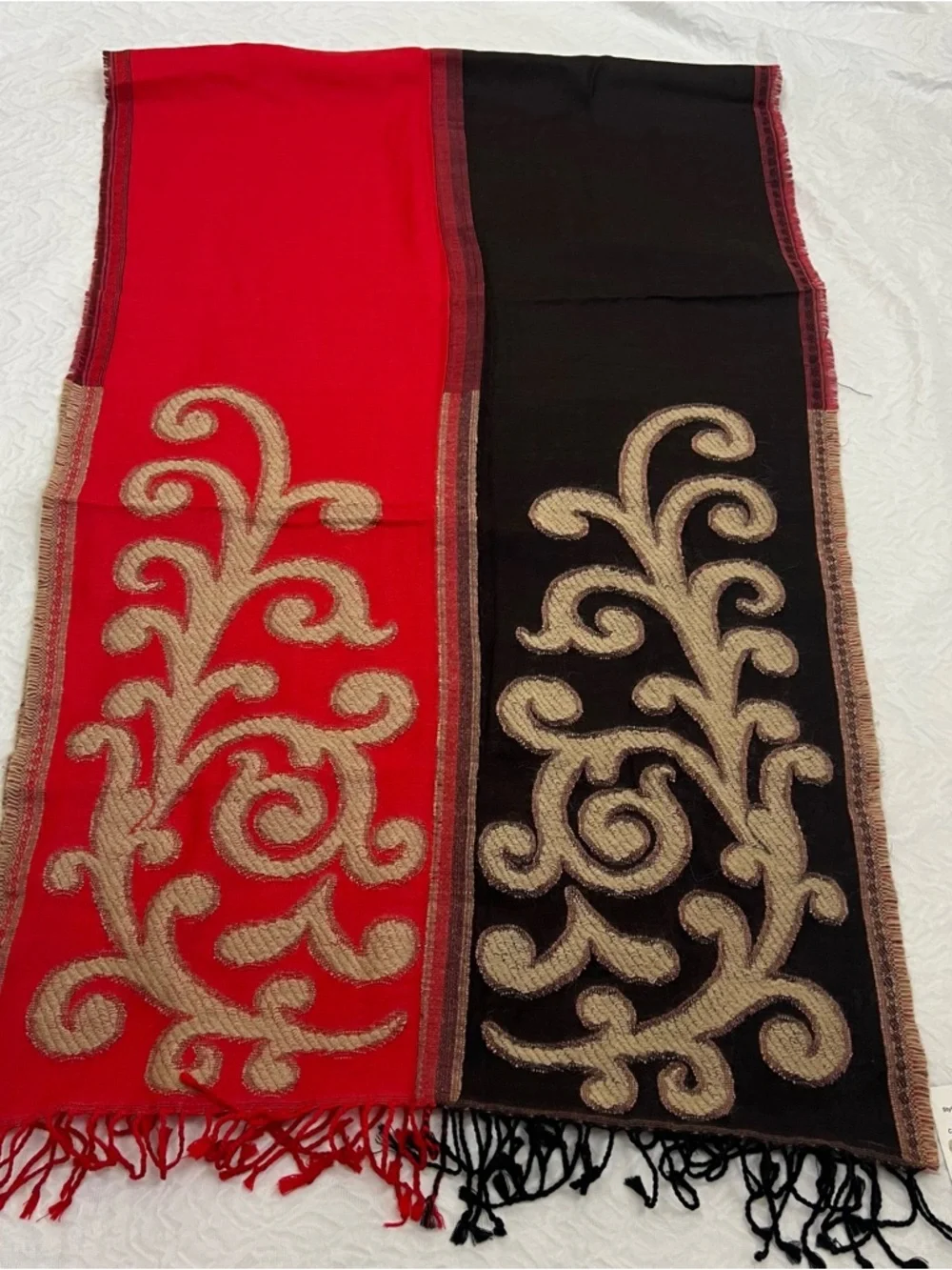 Tolani stunning scarf