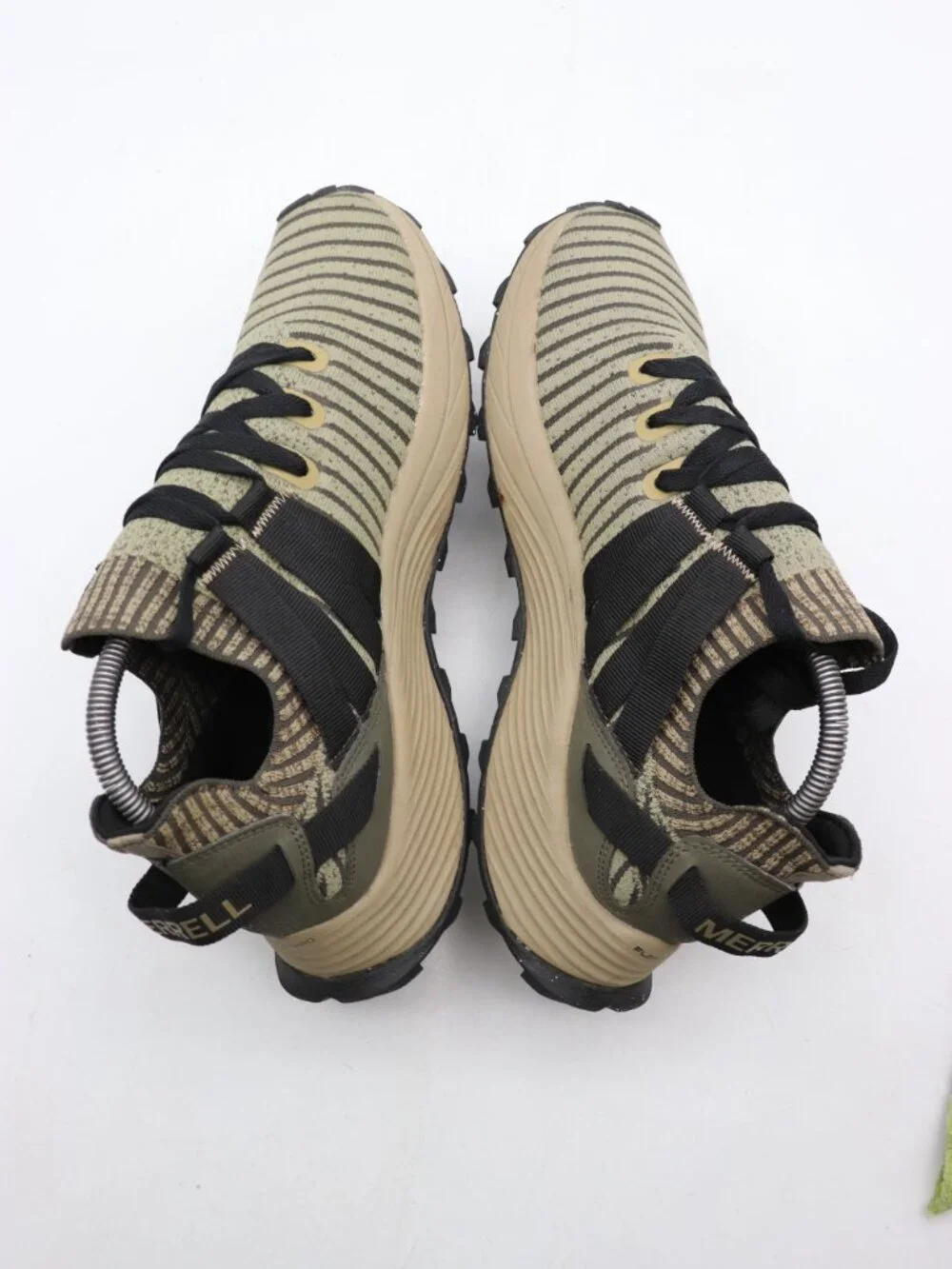 Merrell embark sneaker