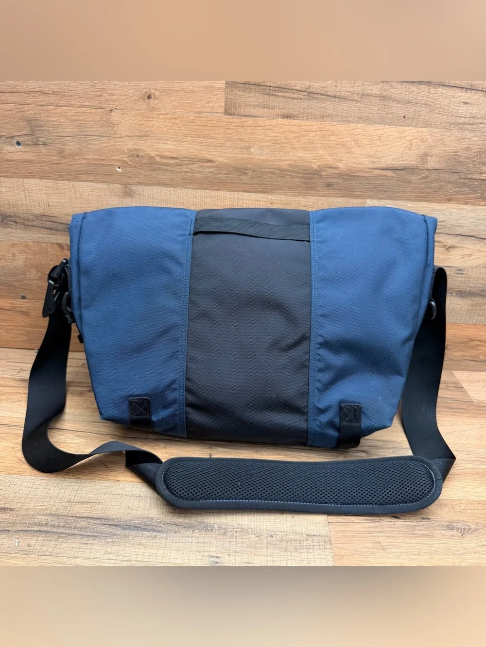 Timbuk2 product details