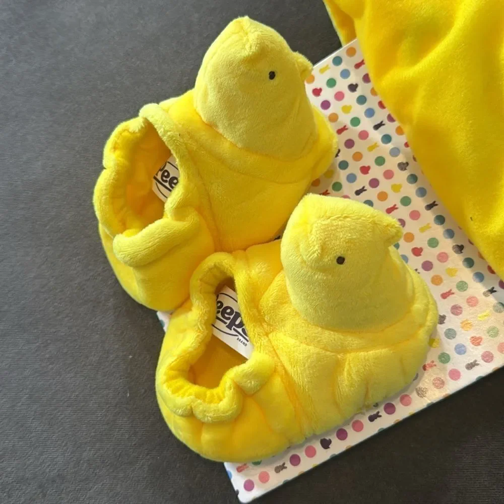 Peeps licensed or photoshoot