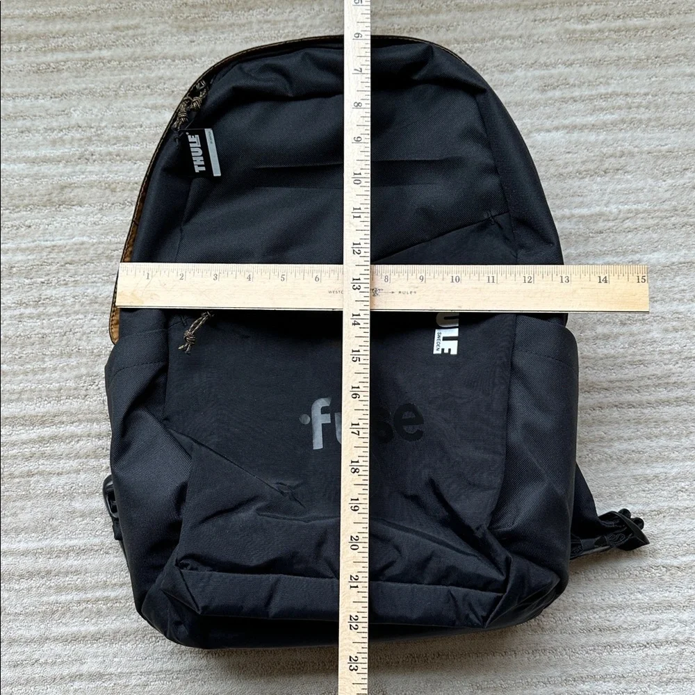 NWT Thule Notus Lightweight Black Laptop Backpack Padded 35-2007525 Co-branding