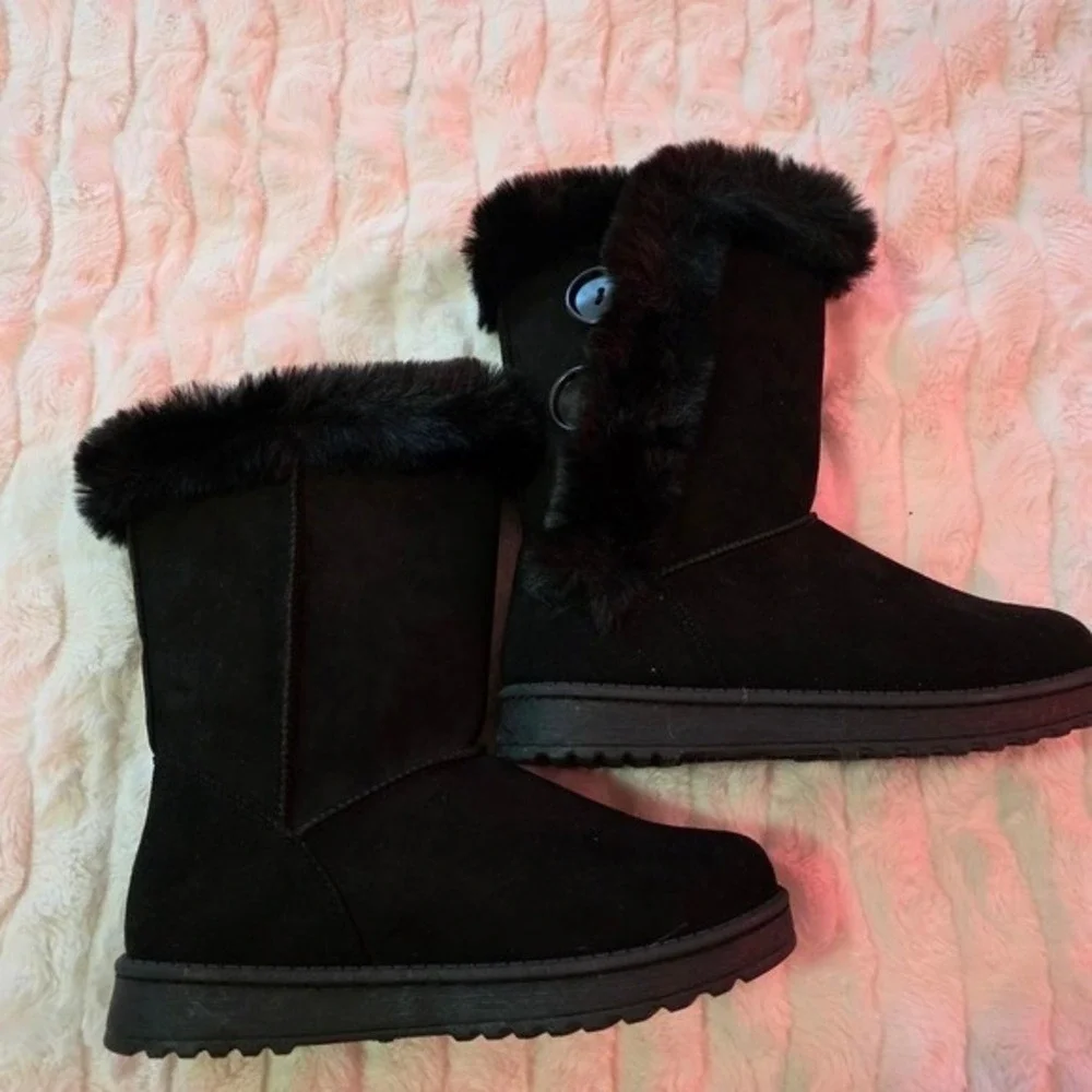 SO black faux