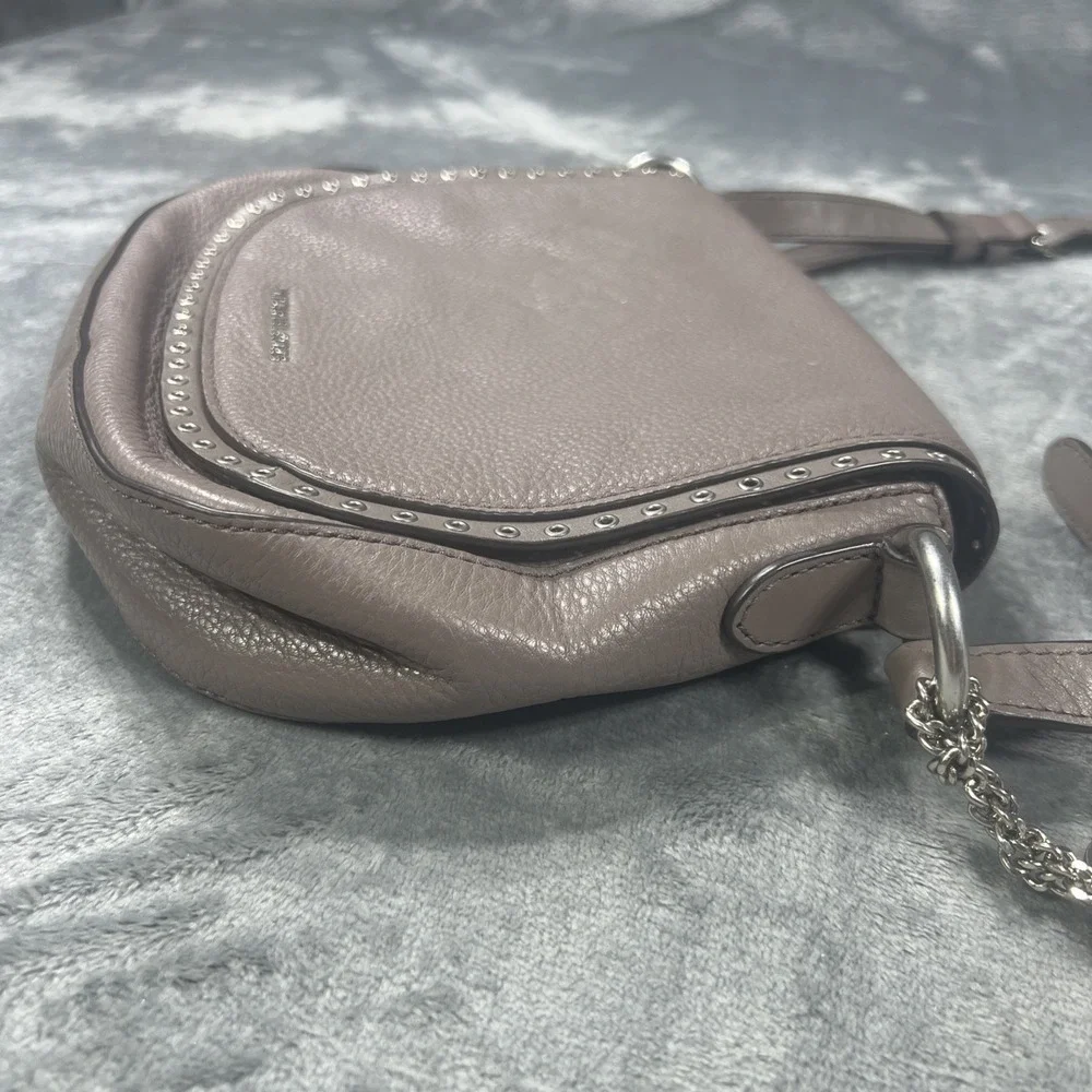 Michael Kors we ship