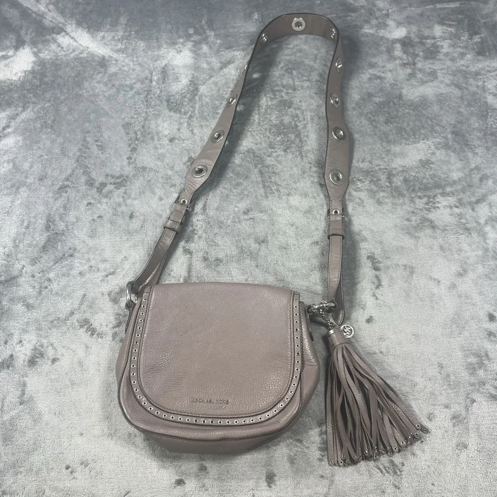 Michael Kors we ship