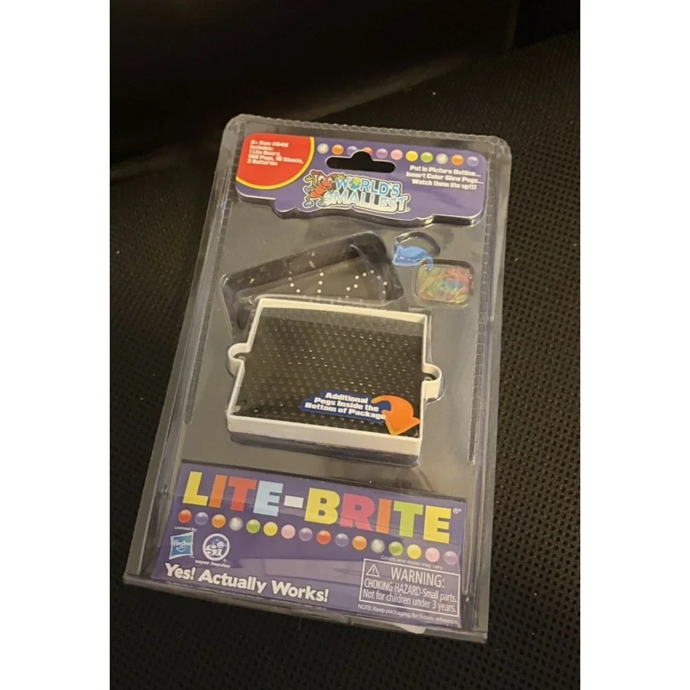 World's Smallest Lite-Brite Game Travel Sized NEW Sealed‎