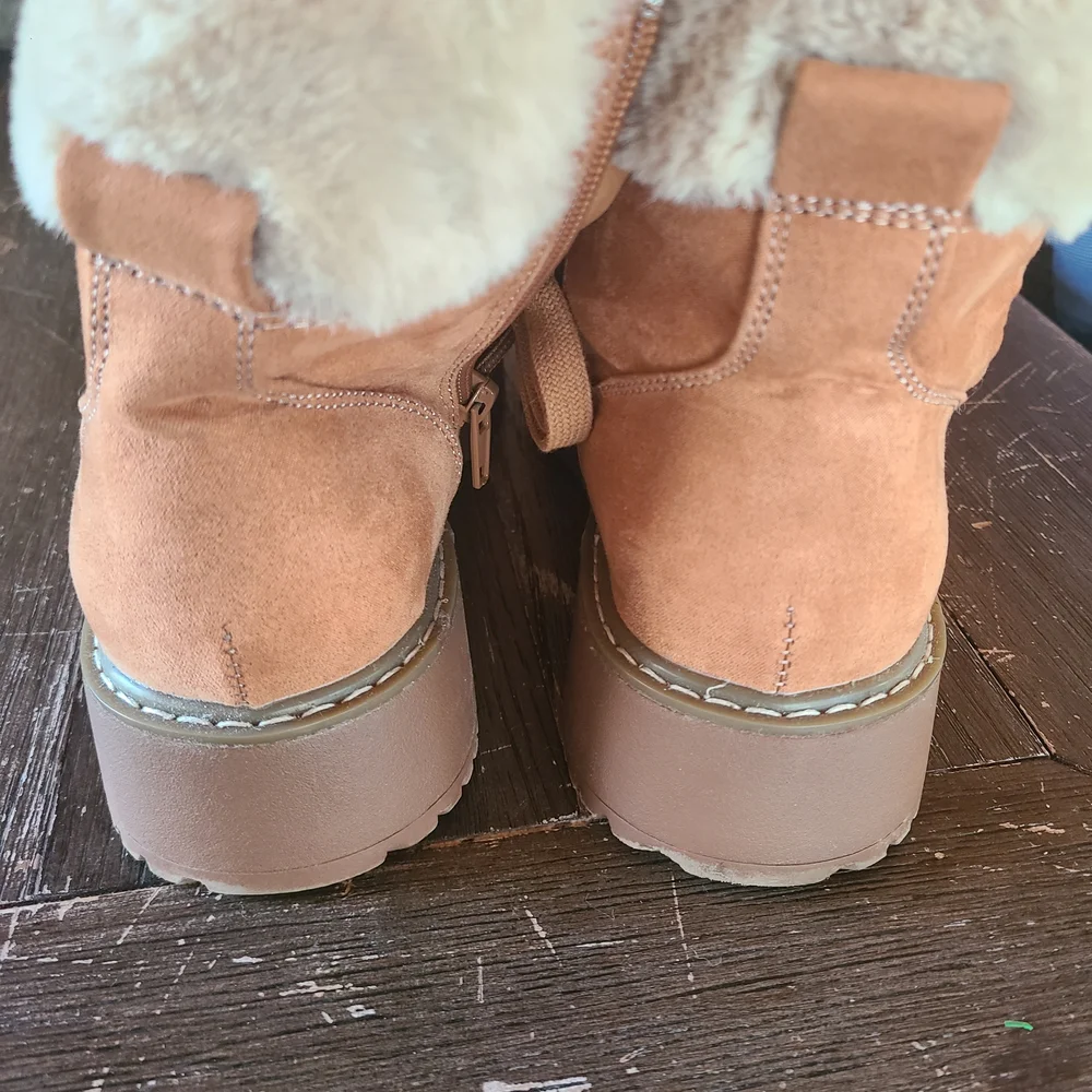 Madden Girl warm chic