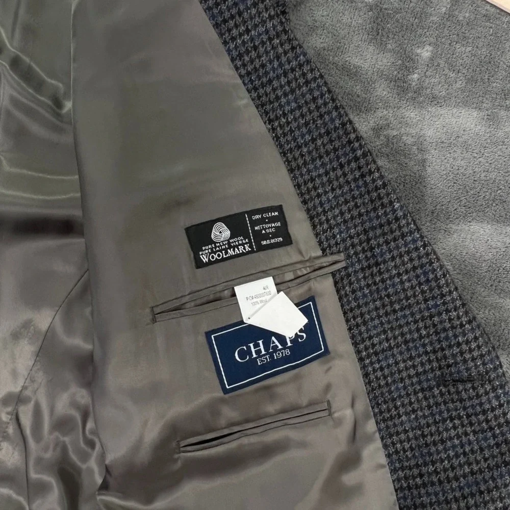 Chaps sleeve four
