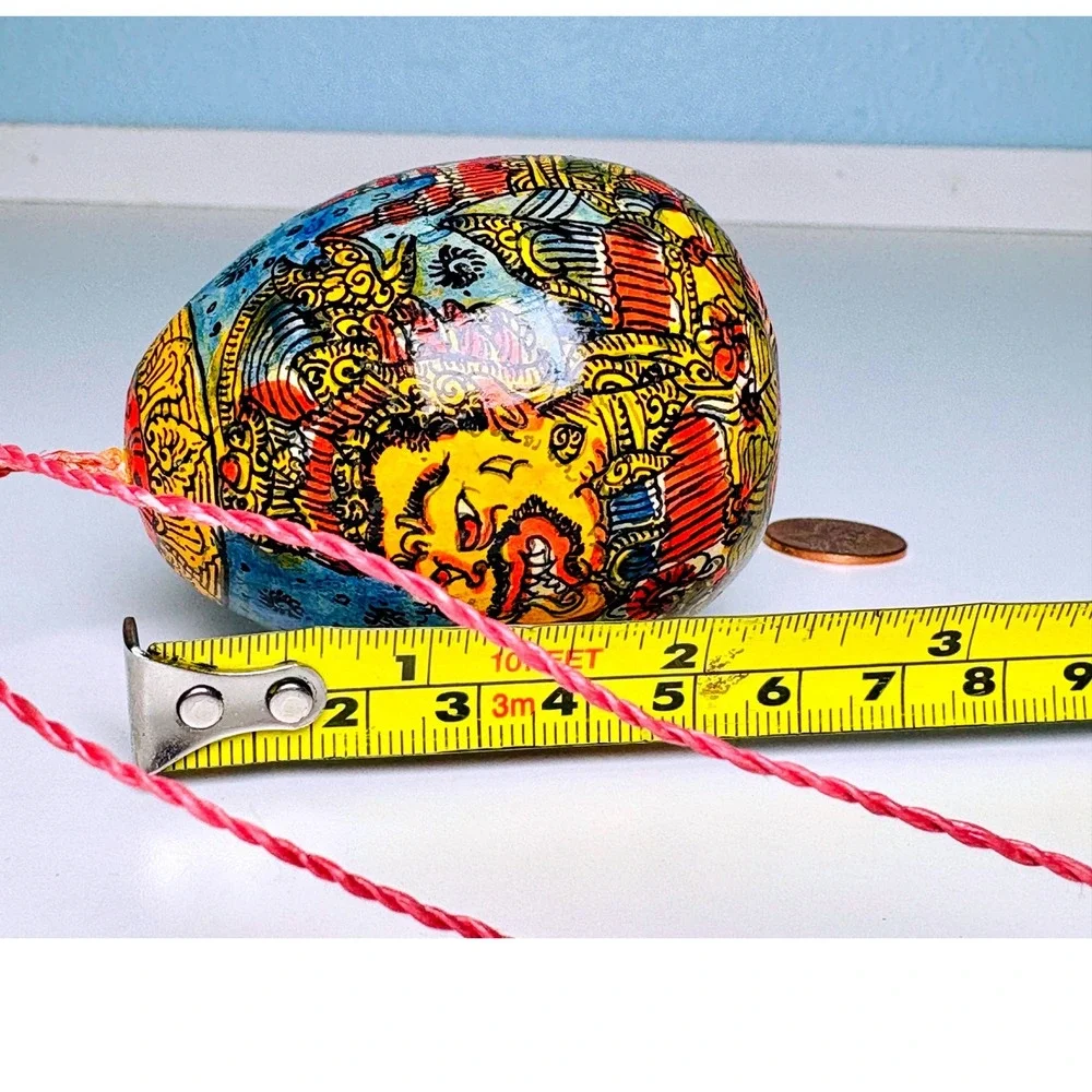 Vintage Indonesian hand painted wooden Ornament  Egg folk art‎ hanging Balinese