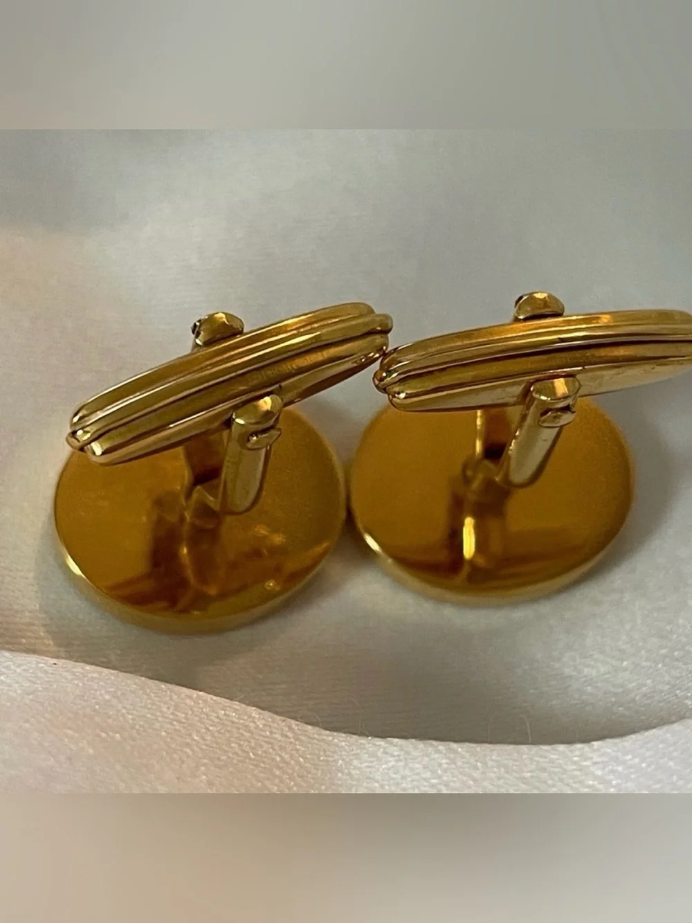 Alfred Dunhill classic gold