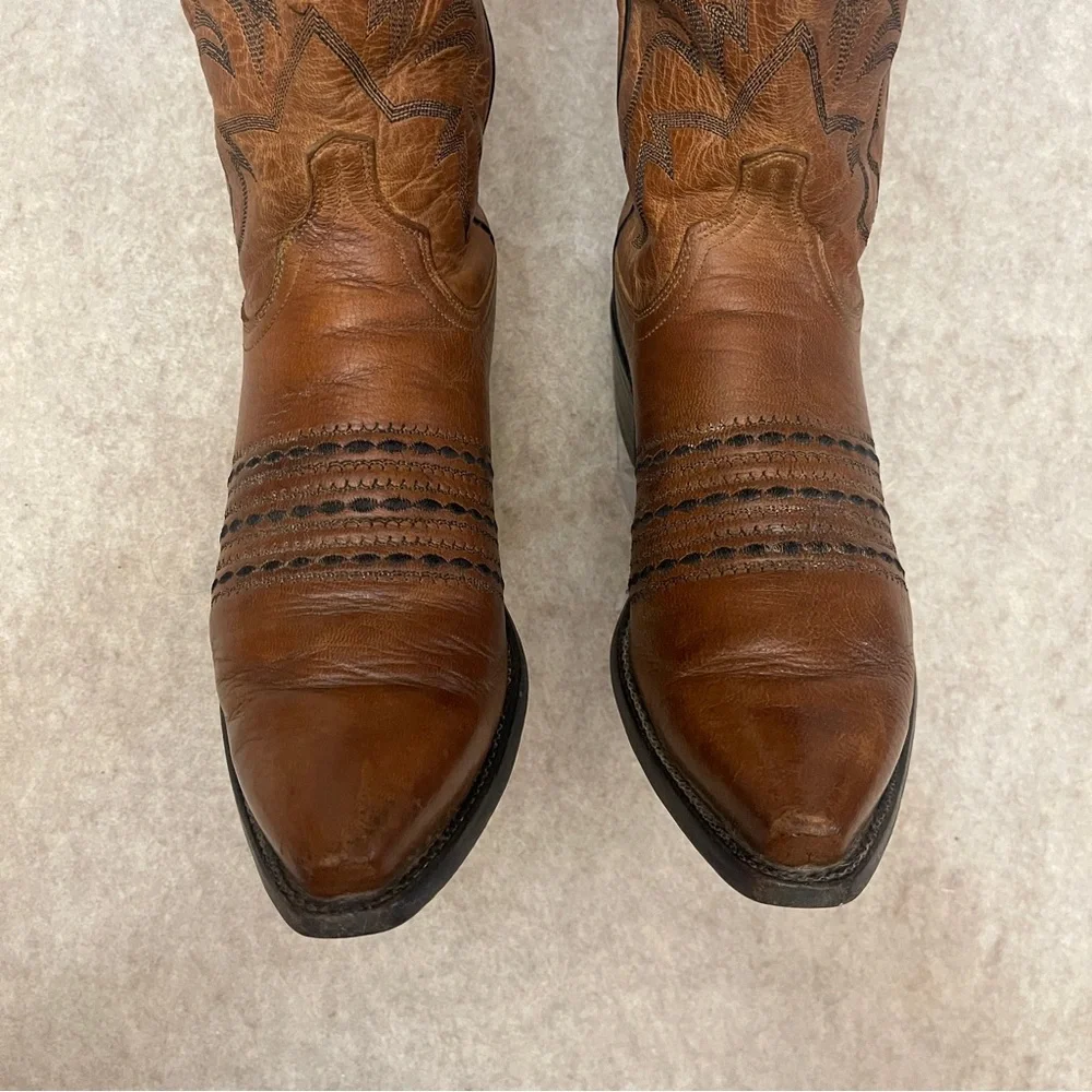 Lucchese heel see interior